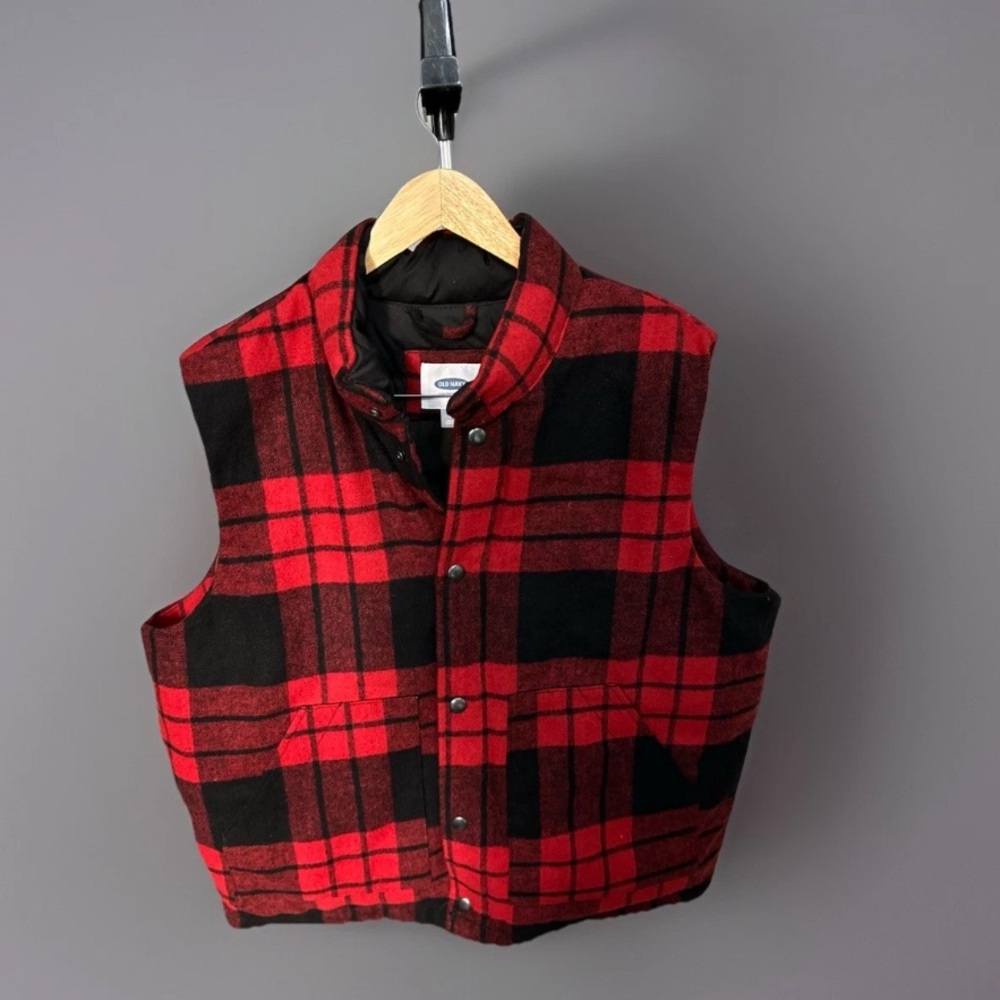 Old Navy Red and Black Plaid Vest